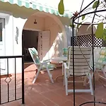 Limnaria Deluxe Maisonette Hébergement de vacances Paphos