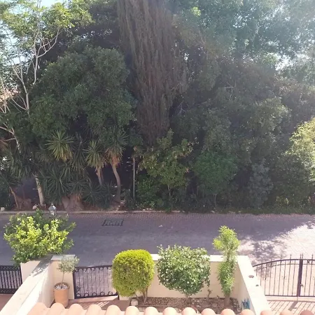 Limnaria Deluxe Maisonette בית נופש *
