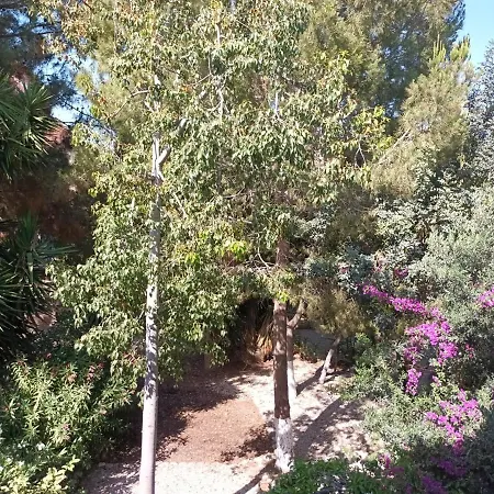 Limnaria Deluxe Maisonette *