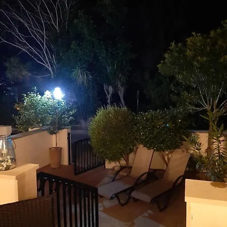 Dom wakacyjny Limnaria Deluxe Maisonette *